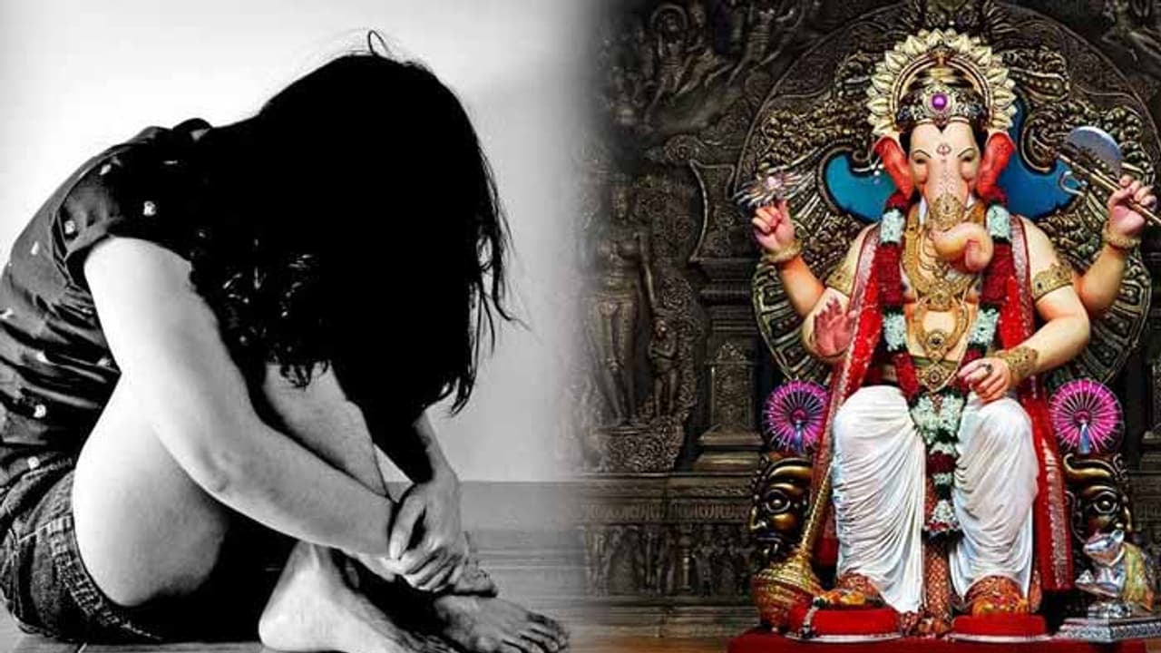 భక్తులతో కిక్కిరిసిన గణేశ్ మండపం.. మండపం వెనుక బాలికపై అత్యాచారం భక్తులతో కిక్కిరిసిన గణేశ్ మండపం.. మండపం వెనుక బాలికపై అత్యాచారం