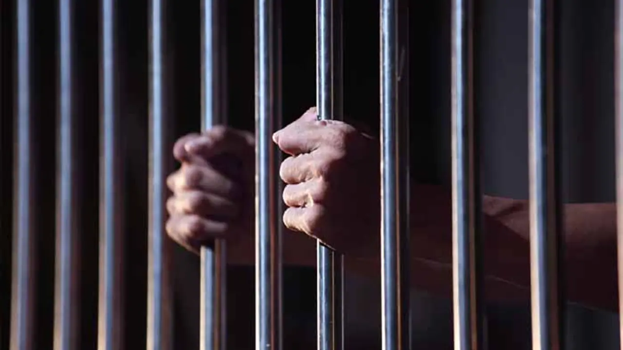గన్నవరం జైలులో ఖైదీ పరారీలో ట్విస్ట్..మరోలా చెబుతున్న పోలీసులు