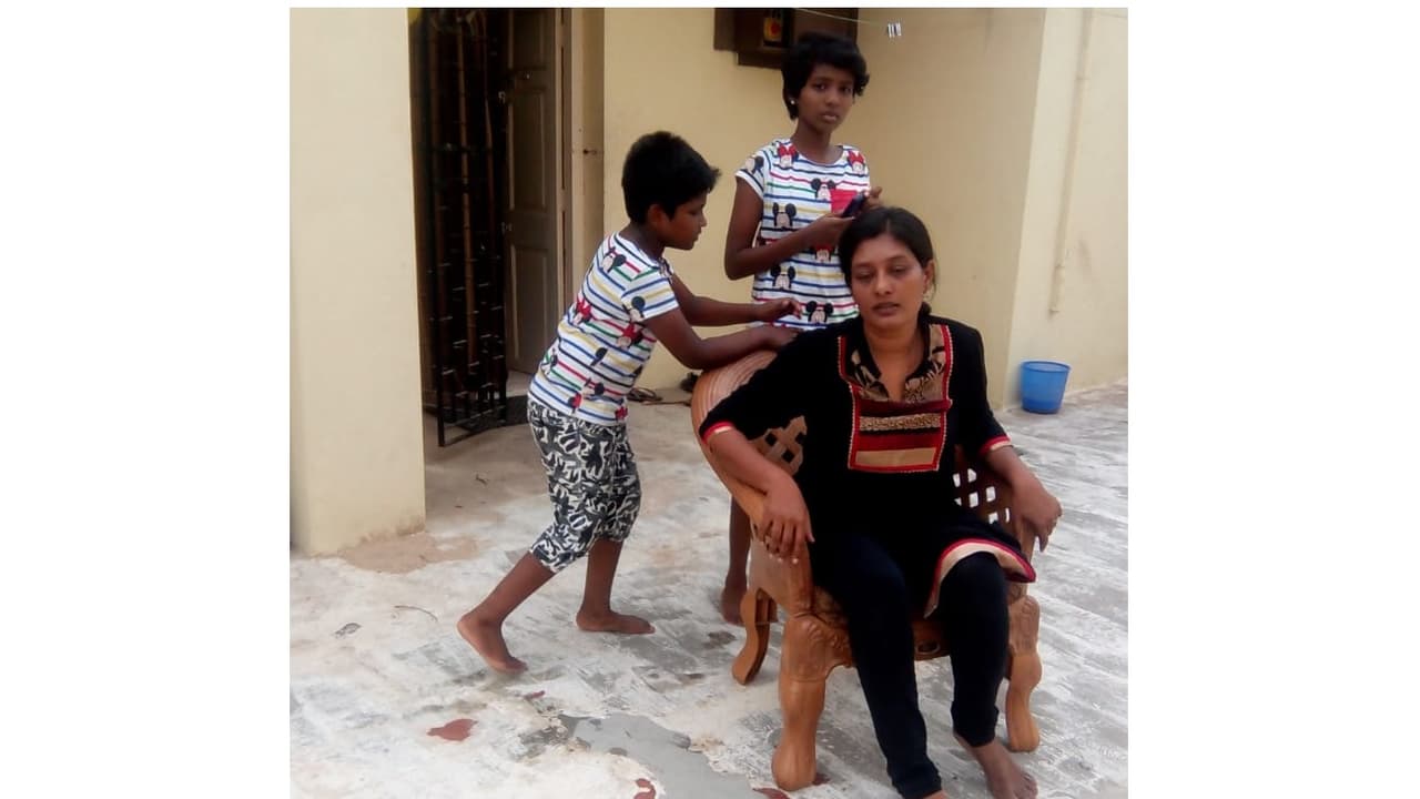 நடிகை நிலானி மீது மதுரவாயல் போலீஸ் வழக்கு பதிவு! எந்தநேரத்திலும் கைது? நடிகை நிலானி மீது மதுரவாயல் போலீஸ் வழக்கு பதிவு! எந்தநேரத்திலும் கைது?