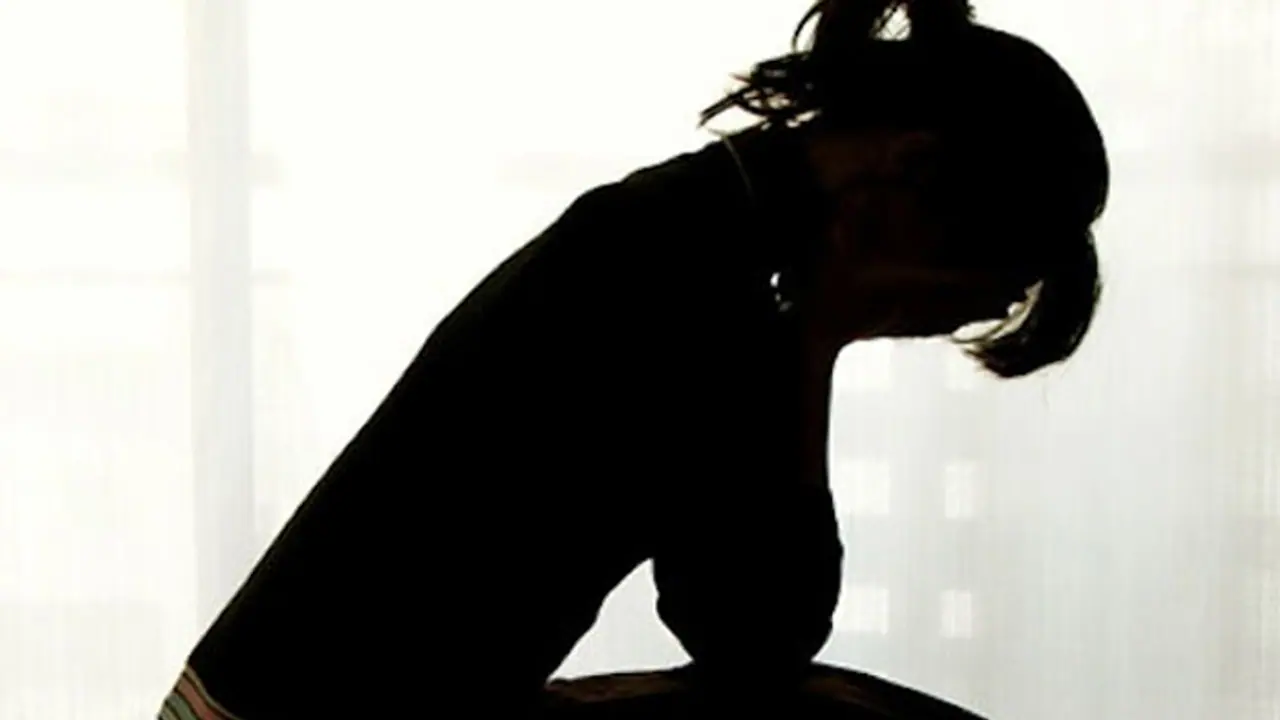 കന്യാകത്വം തെളിയിക്കാൻ വെള്ളഷീറ്റ് വിരിക്കണോ; കന്യകാത്വത്തെ കുറിച്ച് ഡോ.ഷിനു ശ്യാമളൻ കന്യാകത്വം തെളിയിക്കാൻ വെള്ളഷീറ്റ് വിരിക്കണോ; കന്യകാത്വത്തെ കുറിച്ച് ഡോ.ഷിനു ശ്യാമളൻ