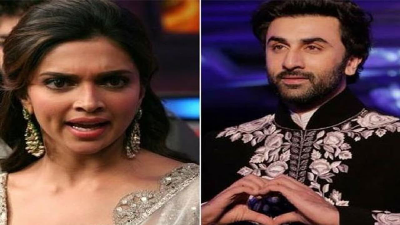 সম্পর্ক ভেঙে যাচ্ছে! কী ভাবে ব্রেক আপ থেকে প্রেম বাঁচাবেন সম্পর্ক ভেঙে যাচ্ছে! কী ভাবে ব্রেক আপ থেকে প্রেম বাঁচাবেন