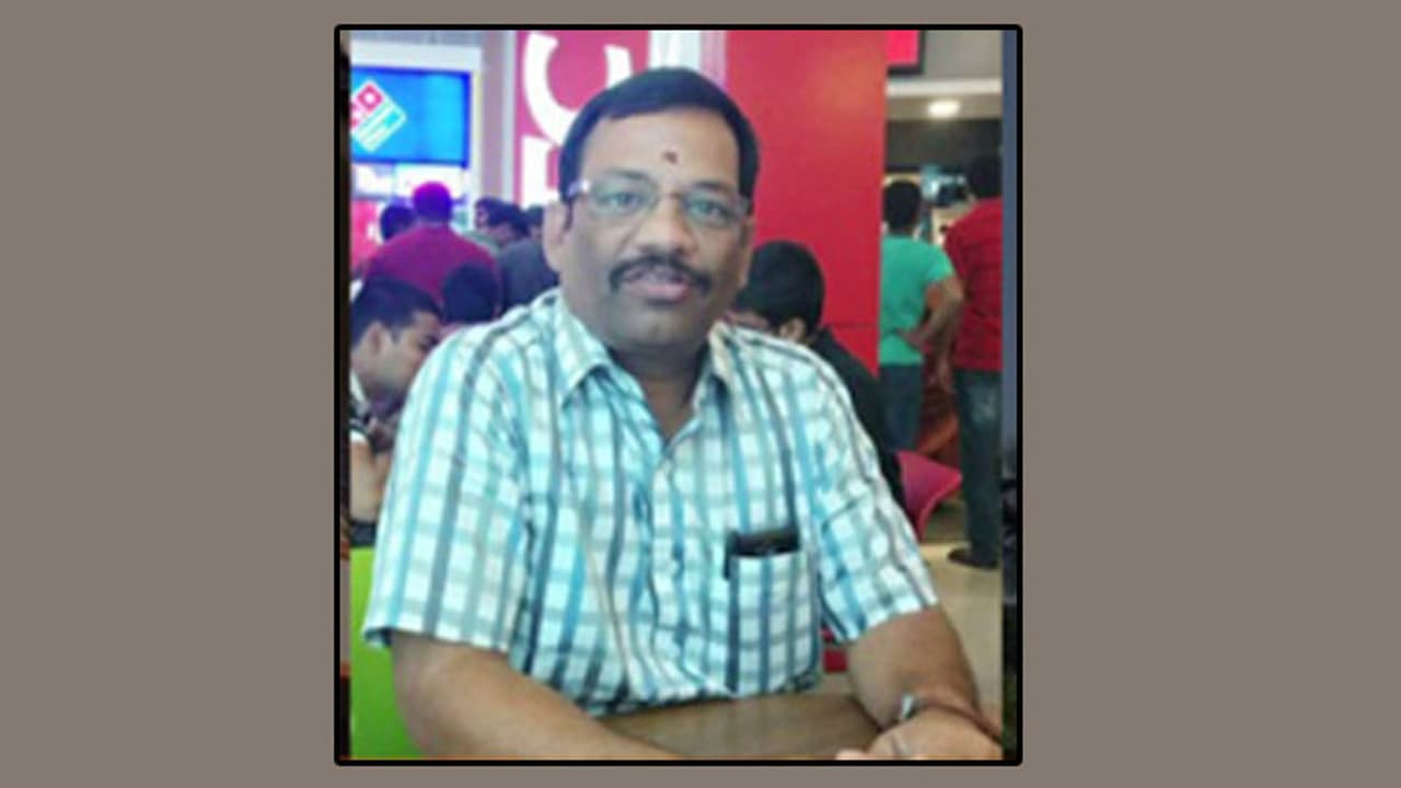 ஆர்டிஓ லாக்கரில் 10 கிலோ தங்கம்!!! அதிர்ந்து போன அதிகாரிகள்! ஆர்டிஓ லாக்கரில் 10 கிலோ தங்கம்!!! அதிர்ந்து போன அதிகாரிகள்!