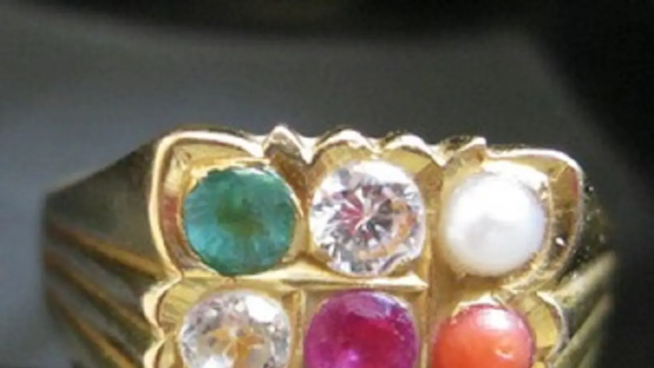 ರಾಶಿಗಳಿಗೆ ಅದೃಷ್ಟ ತರುವಂತಹ ರತ್ನಗಳು