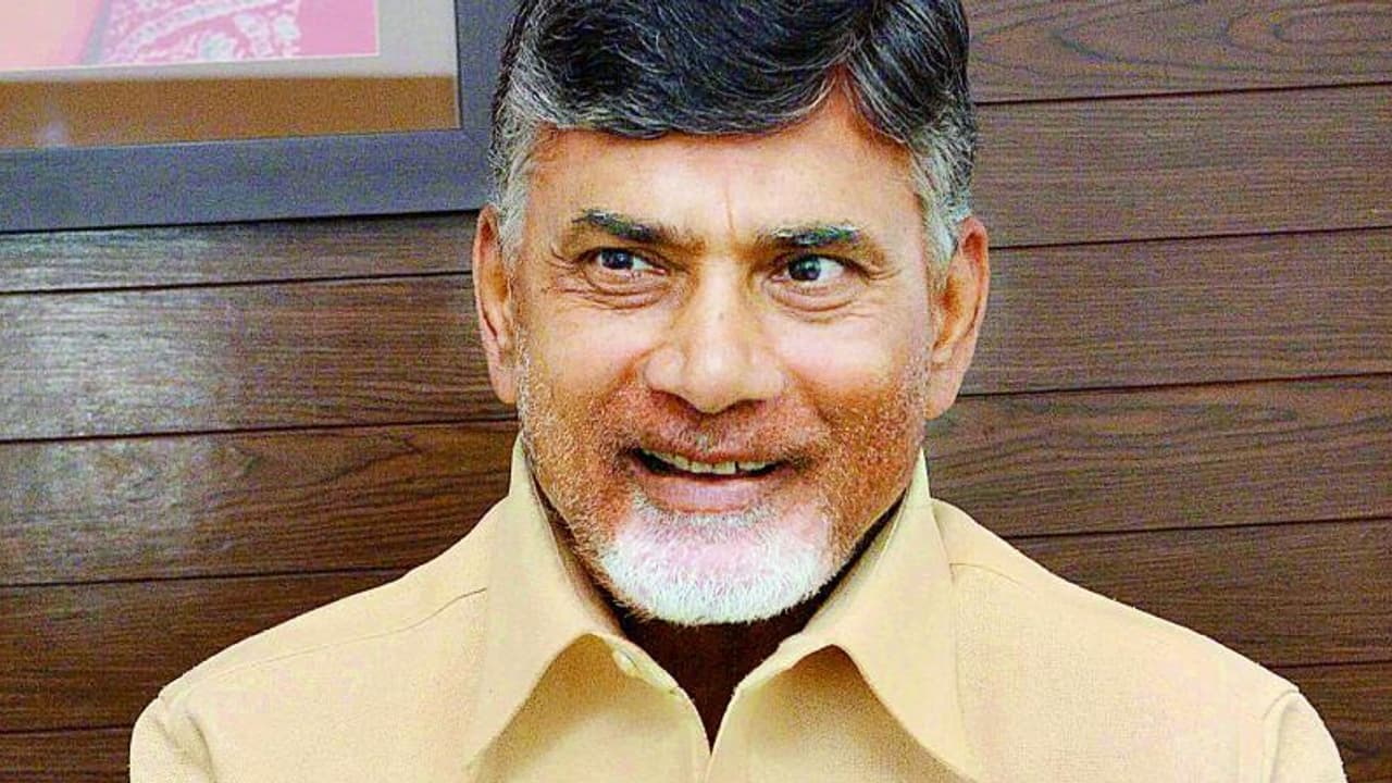 పవన్ కు ప్రాణహాని ఉందనడం సరికాదు: చంద్రబాబు