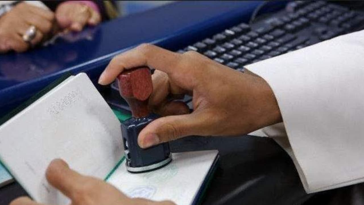 ആറ് മാസത്തിലധികം രാജ്യത്തിന് പുറത്തു താമസിച്ചാല് പ്രവാസികളുടെ ഇഖാമ റദ്ദാവും ആറ് മാസത്തിലധികം രാജ്യത്തിന് പുറത്തു താമസിച്ചാല് പ്രവാസികളുടെ ഇഖാമ റദ്ദാവും