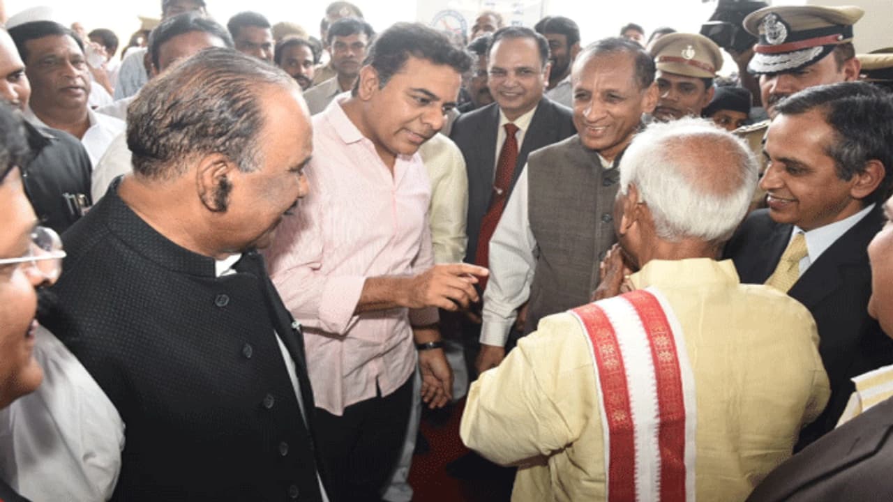 కేటీఆర్! నీలా కార్పొరేట్ సంస్థల పెంపుడు నేత కాదు: దత్తాత్రేయ బహిరంగ లేఖ కేటీఆర్! నీలా కార్పొరేట్ సంస్థల పెంపుడు నేత కాదు: దత్తాత్రేయ బహిరంగ లేఖ