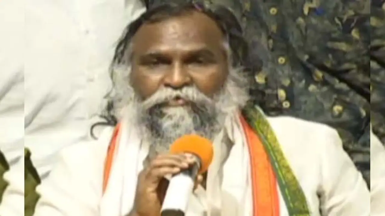 నా భార్యకు కూడా టికెట్ ఇవ్వను, కానీ చైర్ పర్సన్...: జగ్గారెడ్డి నా భార్యకు కూడా టికెట్ ఇవ్వను, కానీ చైర్ పర్సన్...: జగ్గారెడ్డి