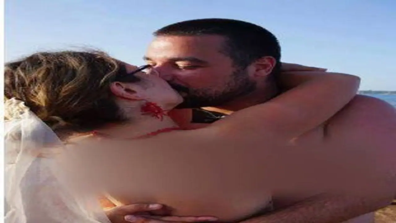 ಬೀಚ್ನಲ್ಲಿ ನಗ್ನ ಲಗ್ನ...ಯಾರಿಂದಲೂ ಬರಲಿಲ್ಲ ವಿಘ್ನ! ಬೀಚ್ನಲ್ಲಿ ನಗ್ನ ಲಗ್ನ...ಯಾರಿಂದಲೂ ಬರಲಿಲ್ಲ ವಿಘ್ನ!