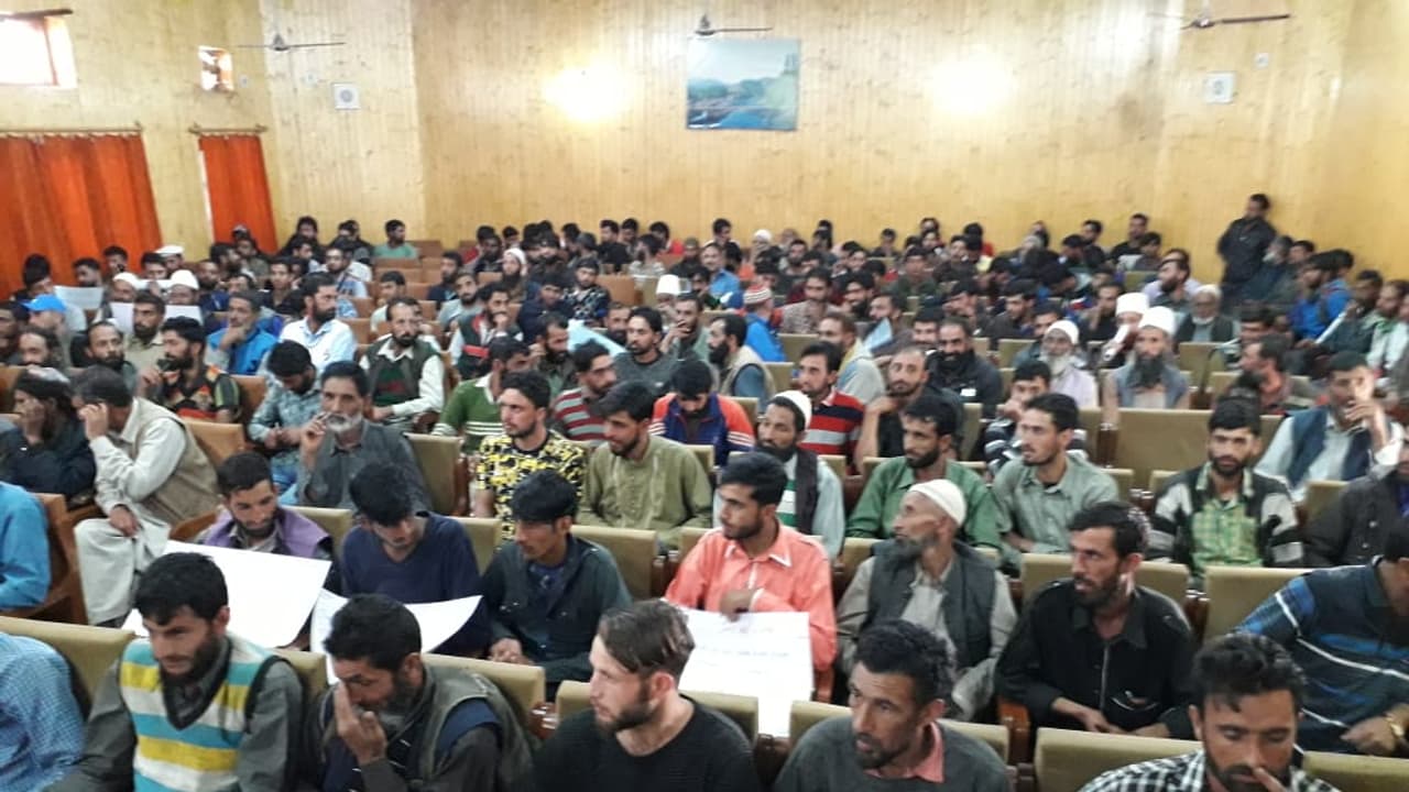 Jammu Kashmir: Gujjar Bakarwal community to contest panchayat polls Jammu Kashmir: Gujjar Bakarwal community to contest panchayat polls