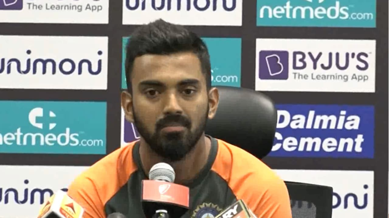 ಮೈಸೂರಲ್ಲಿ ಭಾರತ ಎ ಇಂಗ್ಲೆಂಡ್ ಲಯನ್ಸ್ ಅನಧಿಕೃತ ಟೆಸ್ಟ್ ಮೈಸೂರಲ್ಲಿ ಭಾರತ ಎ ಇಂಗ್ಲೆಂಡ್ ಲಯನ್ಸ್ ಅನಧಿಕೃತ ಟೆಸ್ಟ್