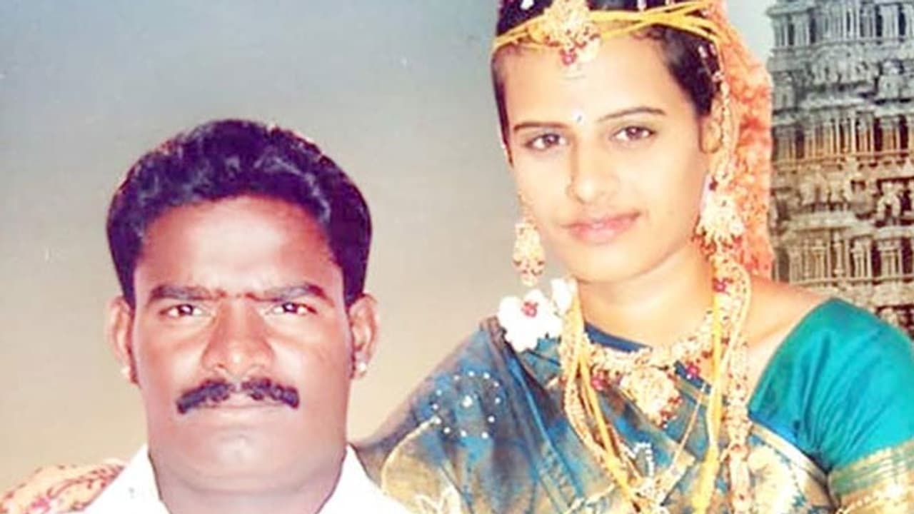 குழந்தை தனது ஜாடையில் இல்லை என கணவன் வெறிச்செயல்... மனைவி 3 மாதக் குழந்தை கொடூரக் கொலை! குழந்தை தனது ஜாடையில் இல்லை என கணவன் வெறிச்செயல்... மனைவி 3 மாதக் குழந்தை கொடூரக் கொலை!