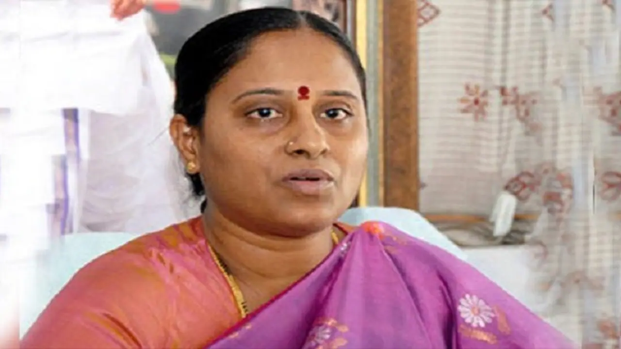 Telangana: TRS's Konda Surekha launches scathing attack on CM Chandrasekhar Rao