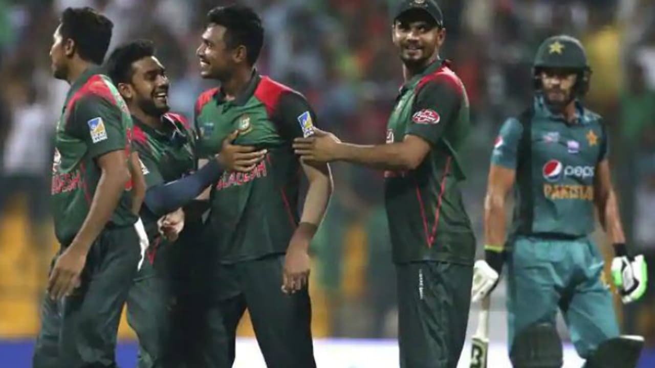 பாகிஸ்தானை அடித்து விரட்டியது வங்கதேசம்!! இறுதி போட்டியில் இந்தியாவுடன் பலப்பரீட்சை பாகிஸ்தானை அடித்து விரட்டியது வங்கதேசம்!! இறுதி போட்டியில் இந்தியாவுடன் பலப்பரீட்சை