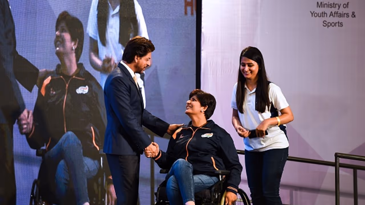Para Asian Games: Shah Rukh Khan gives rousing send off to Indian athletes