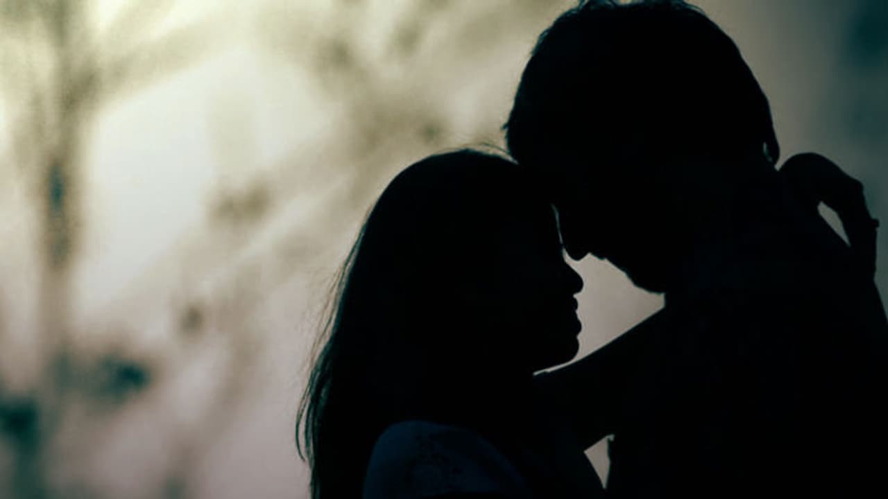 എന്തുകൊണ്ടാകാം വിവാഹേതര ലൈംഗിക ബന്ധങ്ങളുണ്ടാകുന്നത്? ഒരു മനശാസ്ത്ര വിചാരം... എന്തുകൊണ്ടാകാം വിവാഹേതര ലൈംഗിക ബന്ധങ്ങളുണ്ടാകുന്നത്? ഒരു മനശാസ്ത്ര വിചാരം...