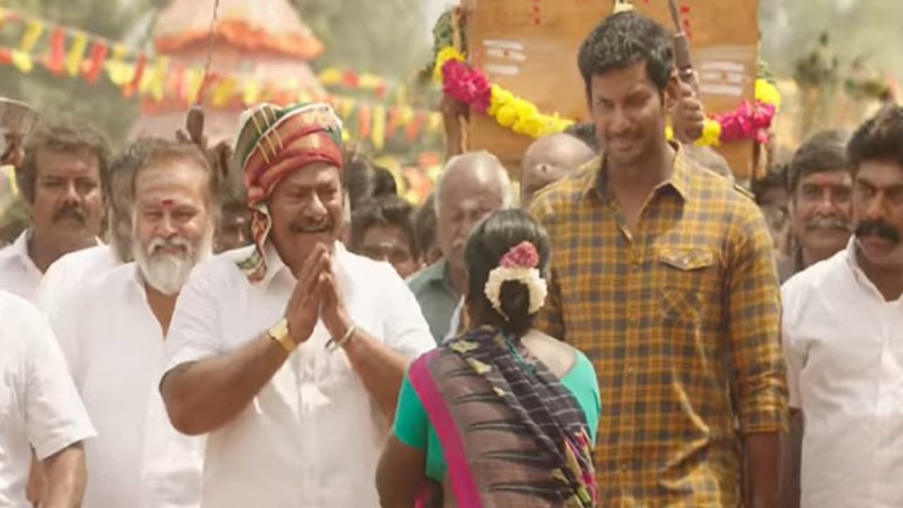 ప్రీమియర్ షో టాక్: పందెం కోడి 2 ప్రీమియర్ షో టాక్: పందెం కోడి 2