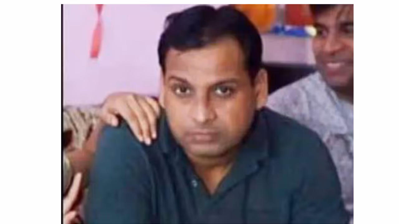 विवेक तिवारी हत्या मामला: परिजनों की सीबीआई जांच और एक करोड़ मुआवजे की मांग