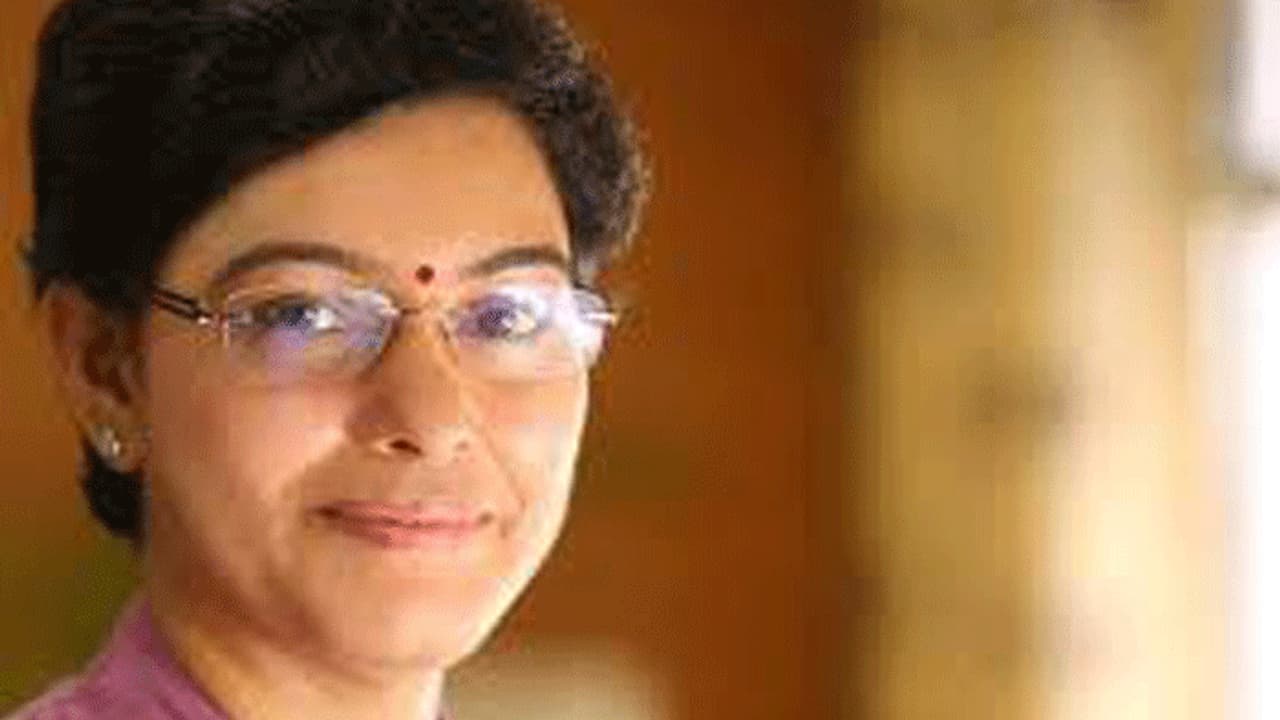 ಕಚ್ಚೆ ಕಟ್ಟಿ ಲೇಡಿ ಡಿಸಿ ಎತ್ತಿದ್ರು ಕಸದ ರಾಶಿ: ಈ ನಗರ ಆಗಿದೆ ಇದೀಗ ಸಸ್ಯಕಾಶಿ! ಕಚ್ಚೆ ಕಟ್ಟಿ ಲೇಡಿ ಡಿಸಿ ಎತ್ತಿದ್ರು ಕಸದ ರಾಶಿ: ಈ ನಗರ ಆಗಿದೆ ಇದೀಗ ಸಸ್ಯಕಾಶಿ!