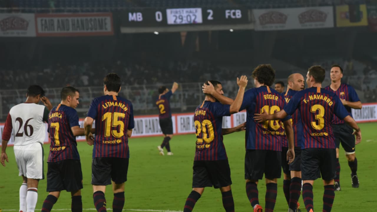 ‘Clash of legends’: Barcelona win match and hearts against Mohun Bagan in Kolkata ‘Clash of legends’: Barcelona win match and hearts against Mohun Bagan in Kolkata