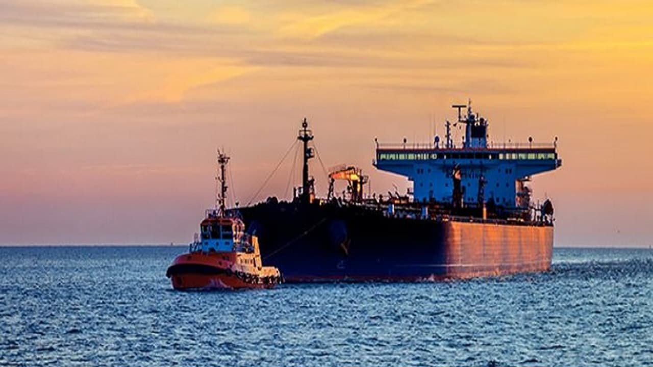 ನಿರ್ಬಂಧದ ನಡುವೆಯೂ ರಷ್ಯಾದಿಂದ ಈವರೆಗಿನ ದಾಖಲೆಯ ಪ್ರಮಾಣದ ತೈಲ ಭಾರತಕ್ಕೆ ಸಾಗಣೆ! 