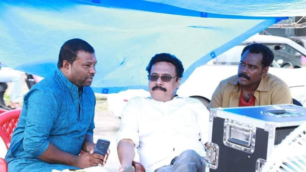 മണിയുടെ കുടുംബം കാണില്ല ചാലക്കുടിക്കാരന് ചങ്ങാതി മണിയുടെ കുടുംബം കാണില്ല ചാലക്കുടിക്കാരന് ചങ്ങാതി