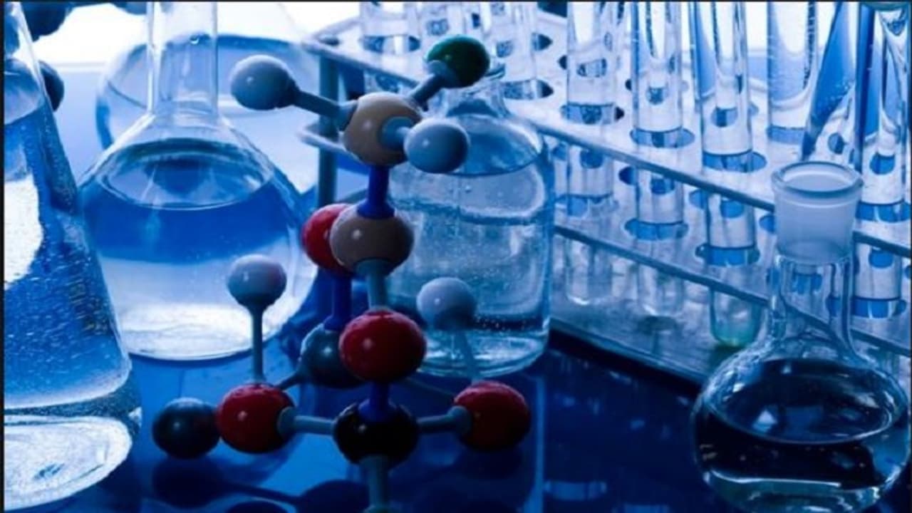 అరబిందో పరిశ్రమలో పేలిన రియాక్టర్: ఇద్దరి దుర్మరణం అరబిందో పరిశ్రమలో పేలిన రియాక్టర్: ఇద్దరి దుర్మరణం