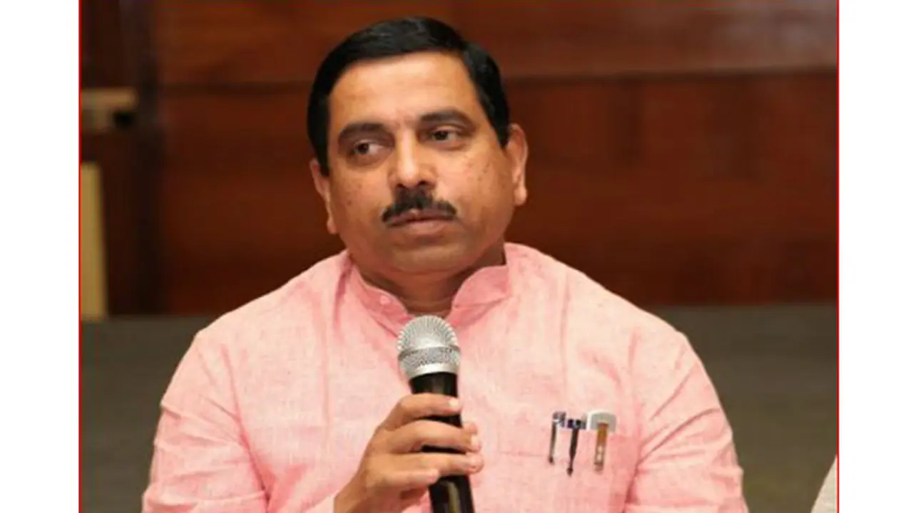 HD Kumaraswamy has a track record of breaking promises: Pralhad Joshi