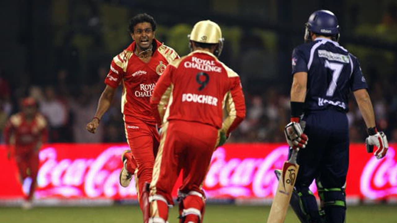 ಸ್ವಹಿತಾಸಕ್ತಿ ವಿವಾದದಲ್ಲಿ ರೆಫ್ರಿ ಅಖಿಲ್ ಸ್ವಹಿತಾಸಕ್ತಿ ವಿವಾದದಲ್ಲಿ ರೆಫ್ರಿ ಅಖಿಲ್