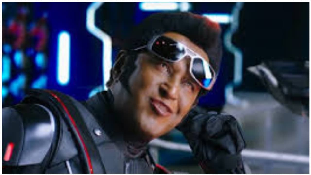 மாயாவி ரஜினிகாந்த் 1: என்னாது, தலைவருக்கு சினிமா டெக்னாலஜி தெரியாதா? இக்கட சூடு கண்ணா! மாயாவி ரஜினிகாந்த் 1: என்னாது, தலைவருக்கு சினிமா டெக்னாலஜி தெரியாதா? இக்கட சூடு கண்ணா!