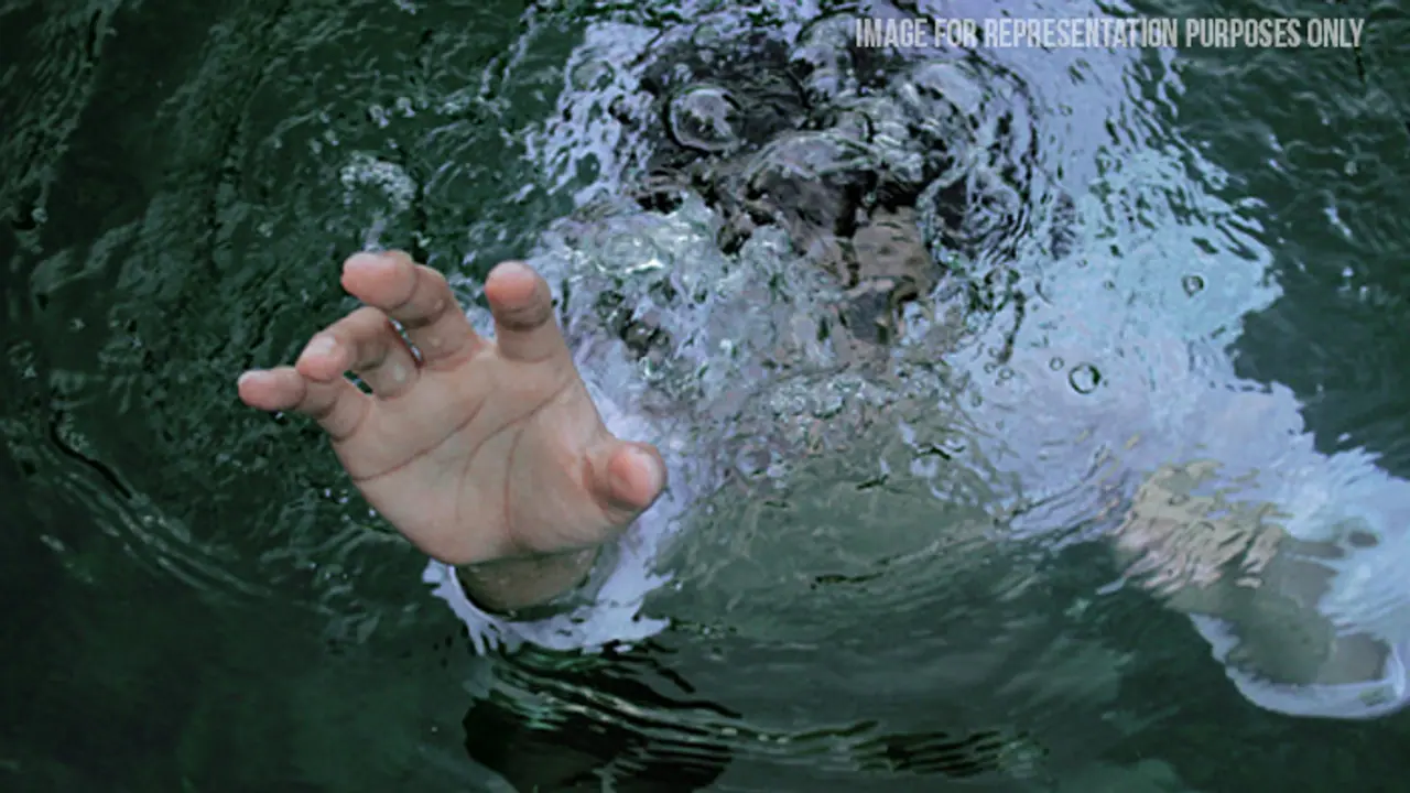 Telangana family seeks crowdfunding for return of son's corpse to India