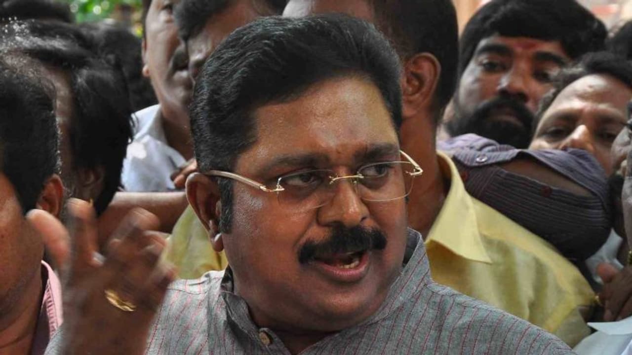 இரண்டு நாளைக்கு 2௦௦௦ ரூபாய்... சுற்றுலா போகலாம் என மக்களை ஏமாற்றி கூட்டி வந்துட்டாங்க! தினகரன் பகீர்... இரண்டு நாளைக்கு 2௦௦௦ ரூபாய்... சுற்றுலா போகலாம் என மக்களை ஏமாற்றி கூட்டி வந்துட்டாங்க! தினகரன் பகீர்...