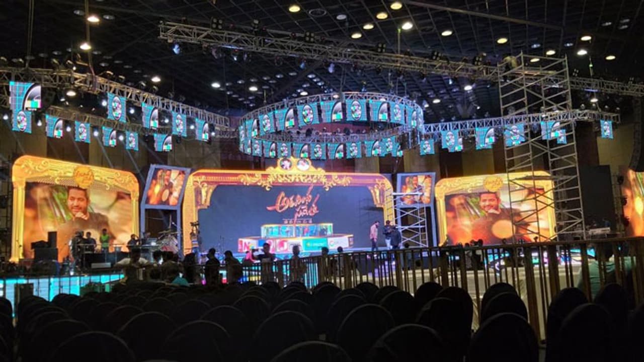 'అరవింద సమేత' ప్రీరిలీజ్ ఎలా ఉండబోతుందంటే!