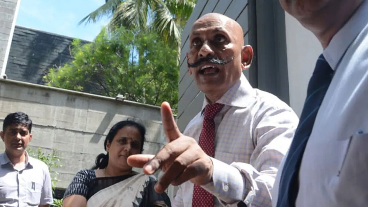 ஆவணங்களை ஒப்படைக்க முடியாது... தமிழக அரசுக்கு பொன். மாணிக்கவேல் அதிரடி பதில்..!