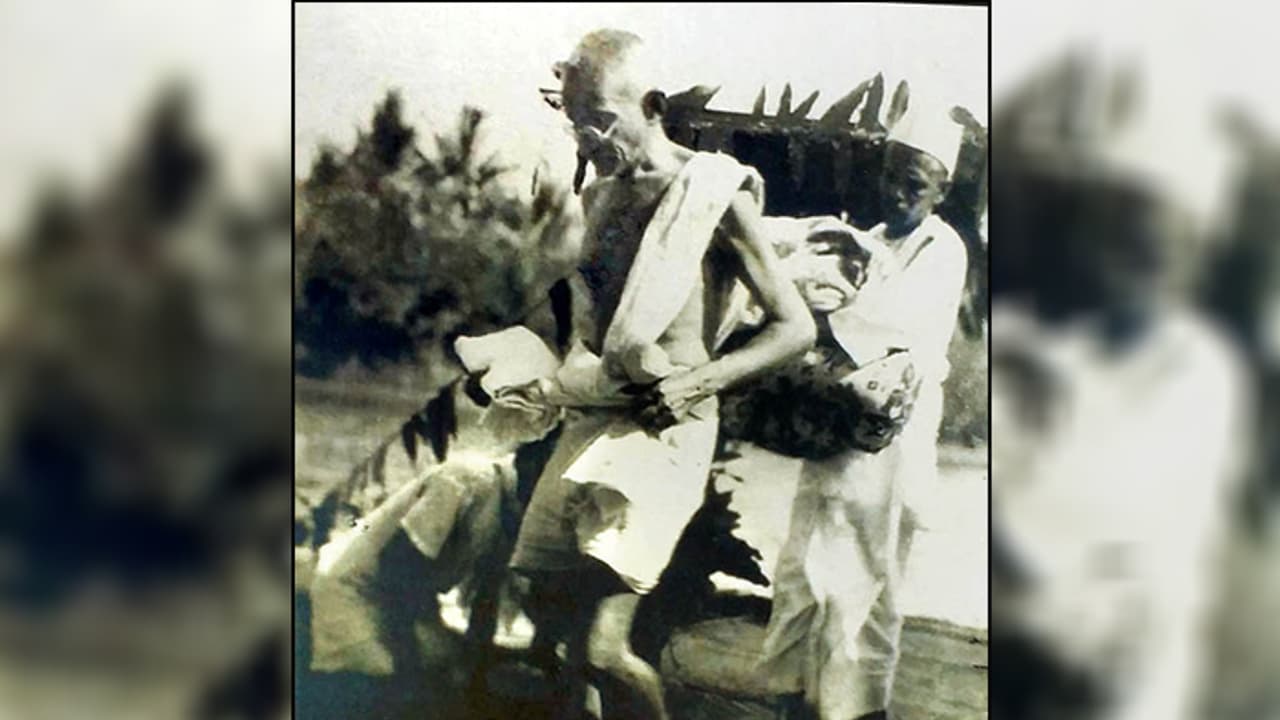 ಉಡುಪಿಗೆ ಬಂದಿದ್ದ ಗಾಂಧೀಜಿ ಕೃಷ್ಣಮಠಕ್ಕೆ ಹೋಗಿರಲಿಲ್ಲ ! ಉಡುಪಿಗೆ ಬಂದಿದ್ದ ಗಾಂಧೀಜಿ ಕೃಷ್ಣಮಠಕ್ಕೆ ಹೋಗಿರಲಿಲ್ಲ !