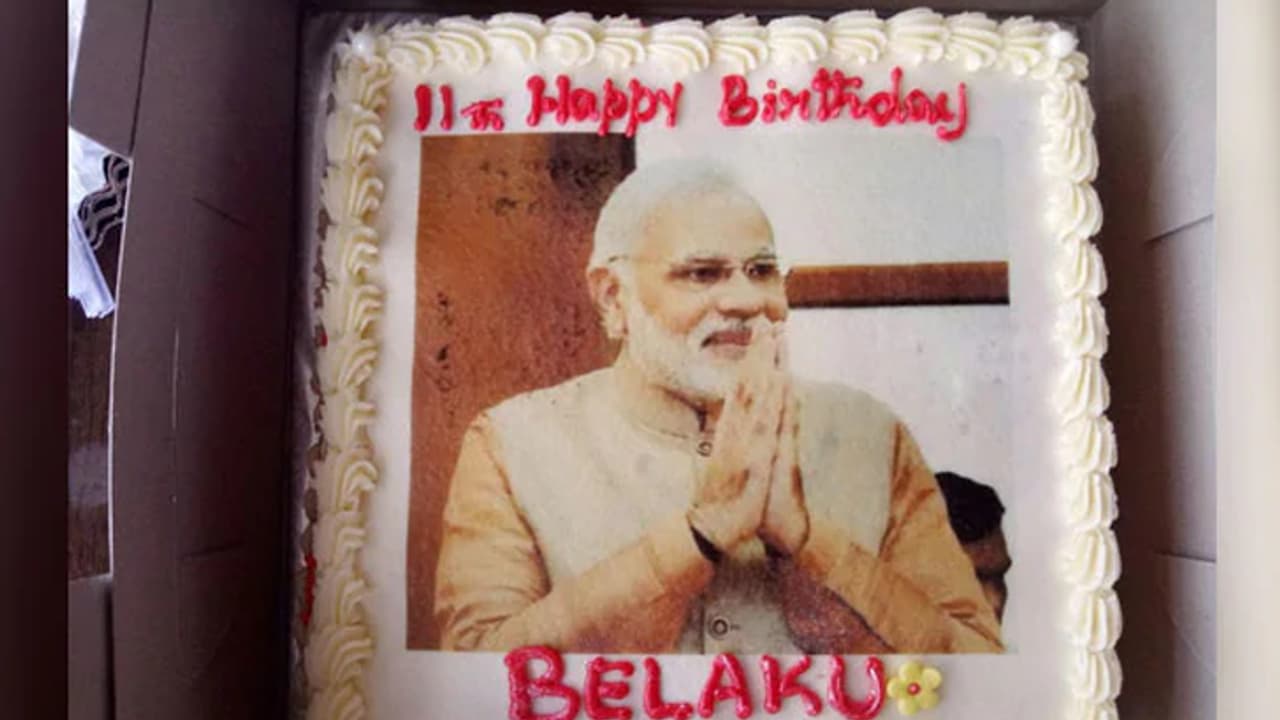 പിറന്നാളിന് കുഞ്ഞ് ബെലാകു ആഗ്രഹിച്ചത് മോദിജിയുടെ മുഖമുള്ള കേക്ക്; ആശംസയുമായി പ്രധാനമന്ത്രിയും പിറന്നാളിന് കുഞ്ഞ് ബെലാകു ആഗ്രഹിച്ചത് മോദിജിയുടെ മുഖമുള്ള കേക്ക്; ആശംസയുമായി പ്രധാനമന്ത്രിയും