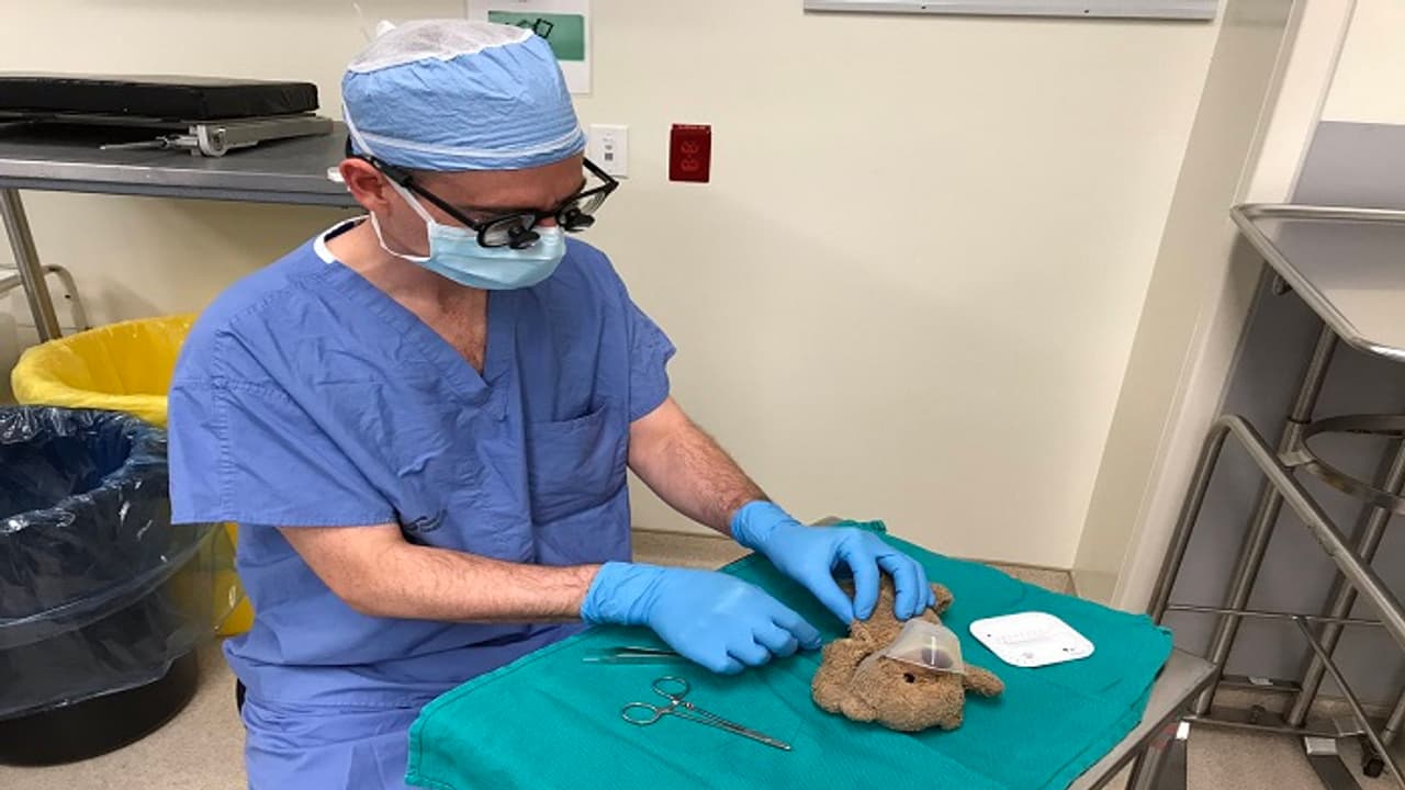 ಎಂಥಾ ಮುಗ್ಧತೆ! ಶಸ್ತ್ರಚಿಕಿತ್ಸೆಗೂ ಮುನ್ನ ಈ ಪುಟ್ಟ ಬಾಲಕ ಇಟ್ಟ ಬೇಡಿಕೆ