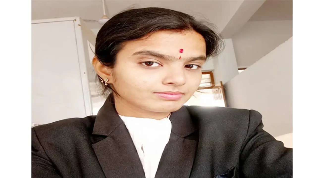 26ನೇ ವಯಸ್ಸಿಗೆ ನ್ಯಾಯಾಧೀಶೆಯಾದ ವಿಜಯಪುರ ಯುವತಿ 26ನೇ ವಯಸ್ಸಿಗೆ ನ್ಯಾಯಾಧೀಶೆಯಾದ ವಿಜಯಪುರ ಯುವತಿ