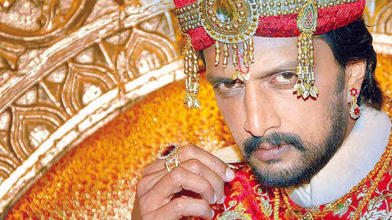 ’ದುರ್ಗದ ಹುಲಿ’ಯಾಗಿ ಘರ್ಜಿಸಲಿದ್ದಾರೆ ಕಿಚ್ಚ ಸುದೀಪ್? ’ದುರ್ಗದ ಹುಲಿ’ಯಾಗಿ ಘರ್ಜಿಸಲಿದ್ದಾರೆ ಕಿಚ್ಚ ಸುದೀಪ್?