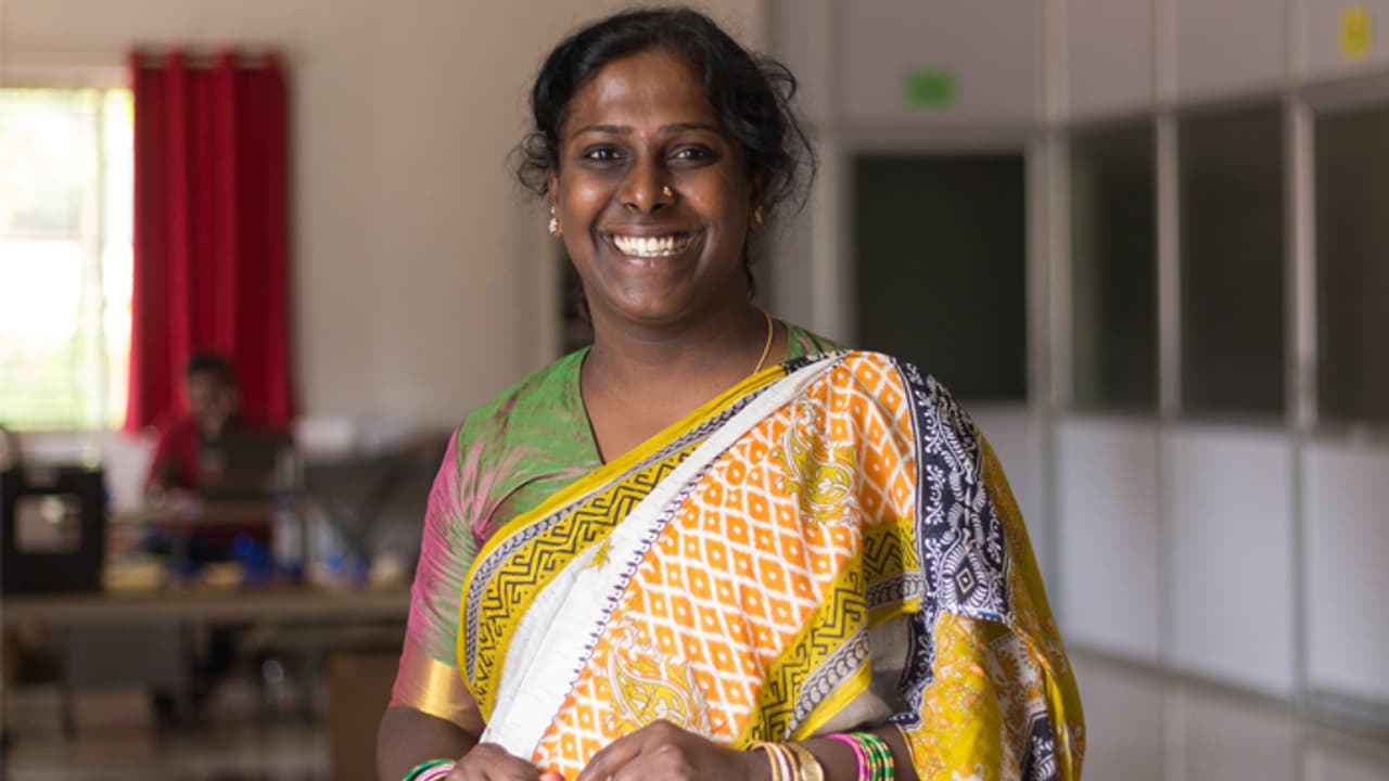 'സഹപാഠികളെന്നെ വലിച്ചിഴച്ചു കൊണ്ടുപോയി, പീഡിപ്പിച്ചു'; അക്കായ് പദ്മശാലി പറയുന്നു