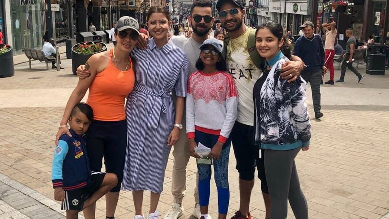 ಟೀಂ ಇಂಡಿಯಾ ಆಯ್ಕೆ ವಿಚಾರ ಅನುಷ್ಕಾ ಜೊತೆ ಮಾತು ಬಿಟ್ಟ ಧವನ್ ಪತ್ನಿ? ಟೀಂ ಇಂಡಿಯಾ ಆಯ್ಕೆ ವಿಚಾರ ಅನುಷ್ಕಾ ಜೊತೆ ಮಾತು ಬಿಟ್ಟ ಧವನ್ ಪತ್ನಿ?