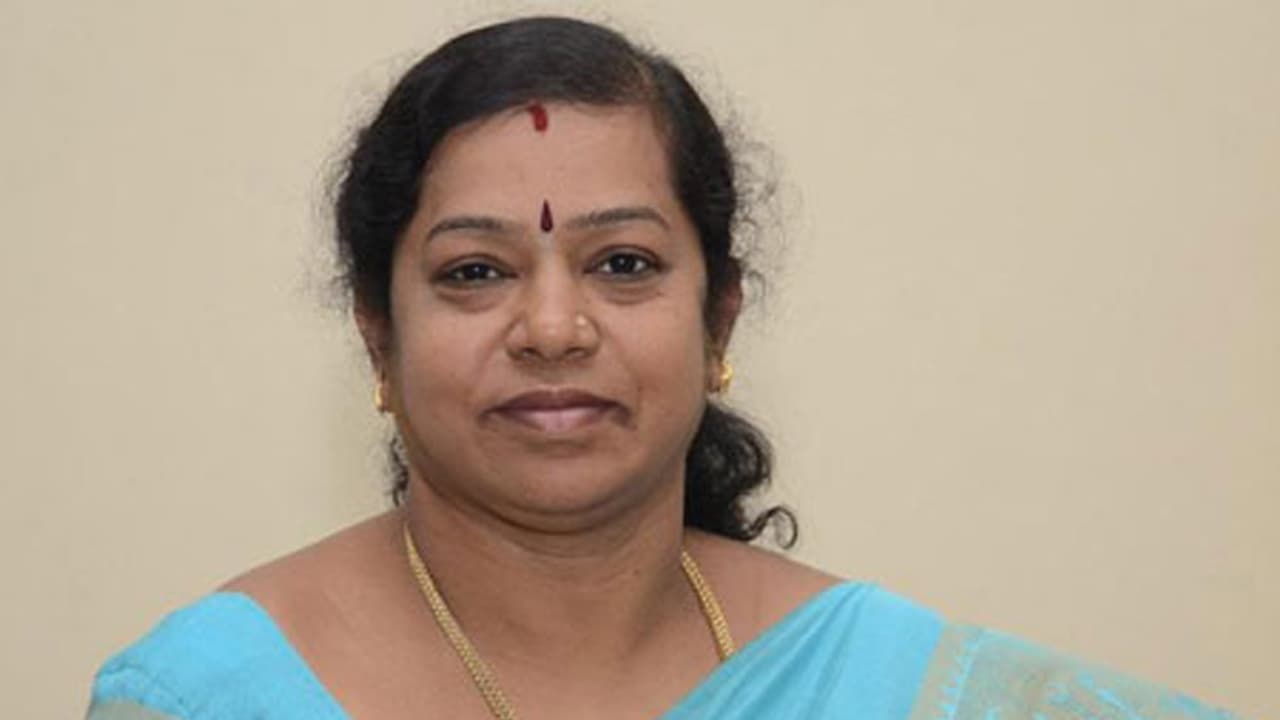 డిప్యూటీ మేయర్ గా ఎన్నికైన వారం రోజులకే..మృతి డిప్యూటీ మేయర్ గా ఎన్నికైన వారం రోజులకే..మృతి