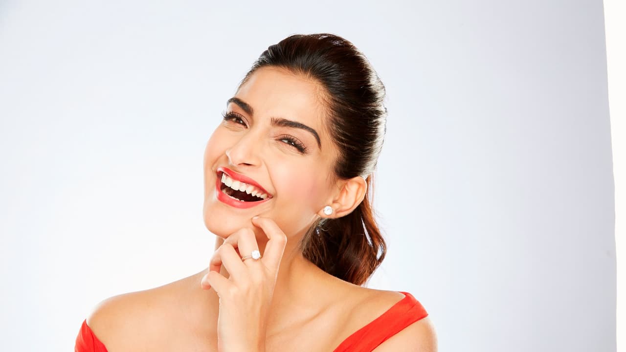 World Oral Health Day: Experts bust 5 myths about your teeth to give you the best smile World Oral Health Day: Experts bust 5 myths about your teeth to give you the best smile