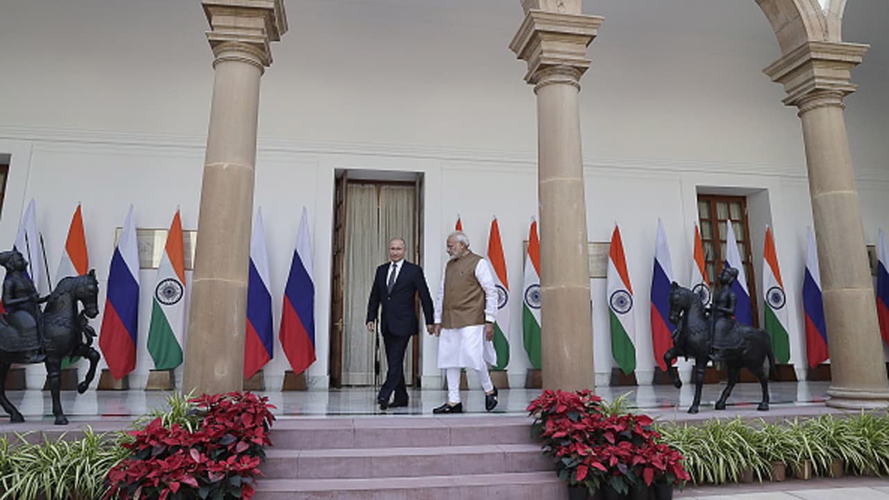 Vladimir Putin visit: India, Russia ink Rs 39,000 crore S 400 missile deal; US wary in its response