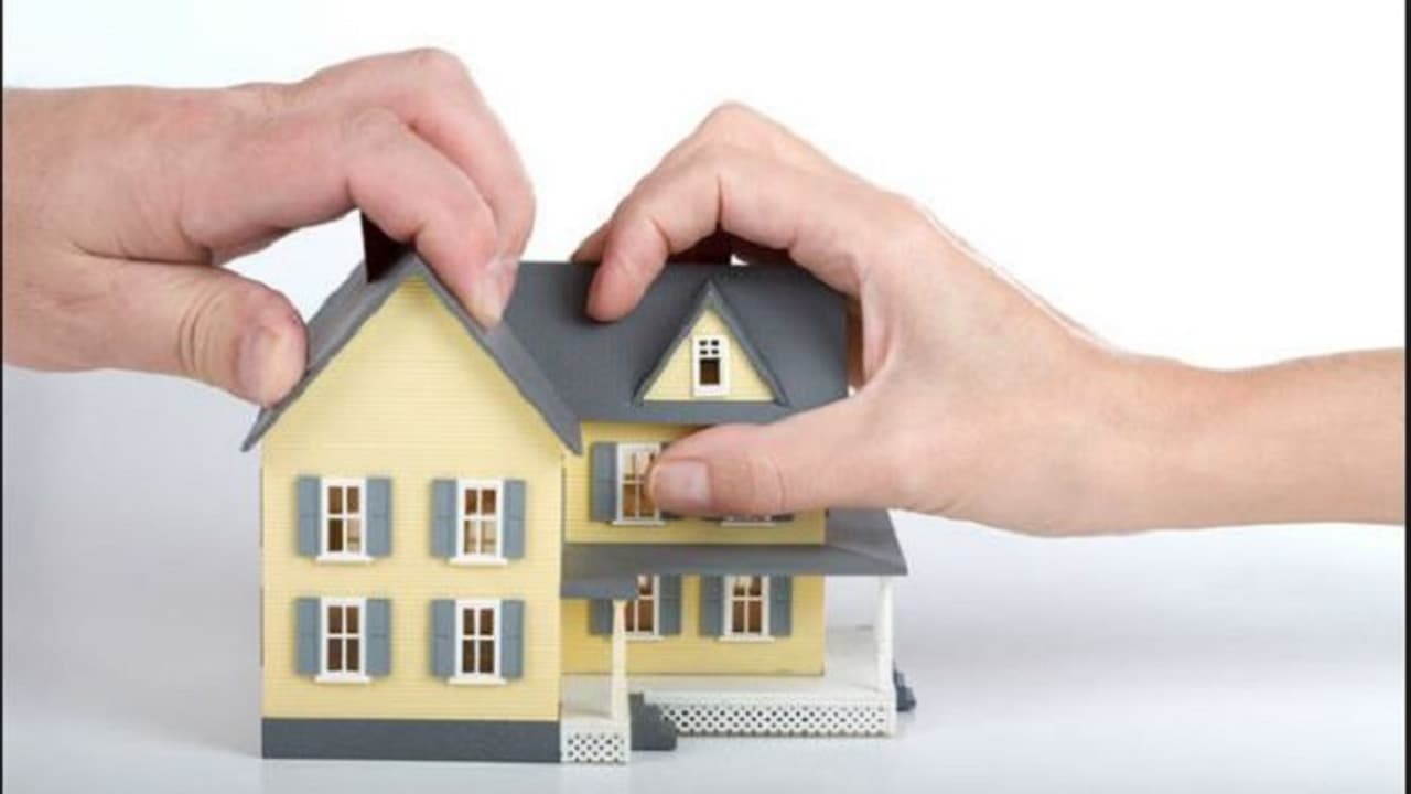 ಪೋಷಕರನ್ನು ಸರಿಯಾಗಿ ನೋಡಿಕೊಳ್ಳದಿದ್ದರೆ ಪಿತ್ರಾರ್ಜಿತ ಆಸ್ತಿಯೂ ಇಲ್ಲ: ಹೈಕೋರ್ಟ್! ಪೋಷಕರನ್ನು ಸರಿಯಾಗಿ ನೋಡಿಕೊಳ್ಳದಿದ್ದರೆ ಪಿತ್ರಾರ್ಜಿತ ಆಸ್ತಿಯೂ ಇಲ್ಲ: ಹೈಕೋರ್ಟ್!