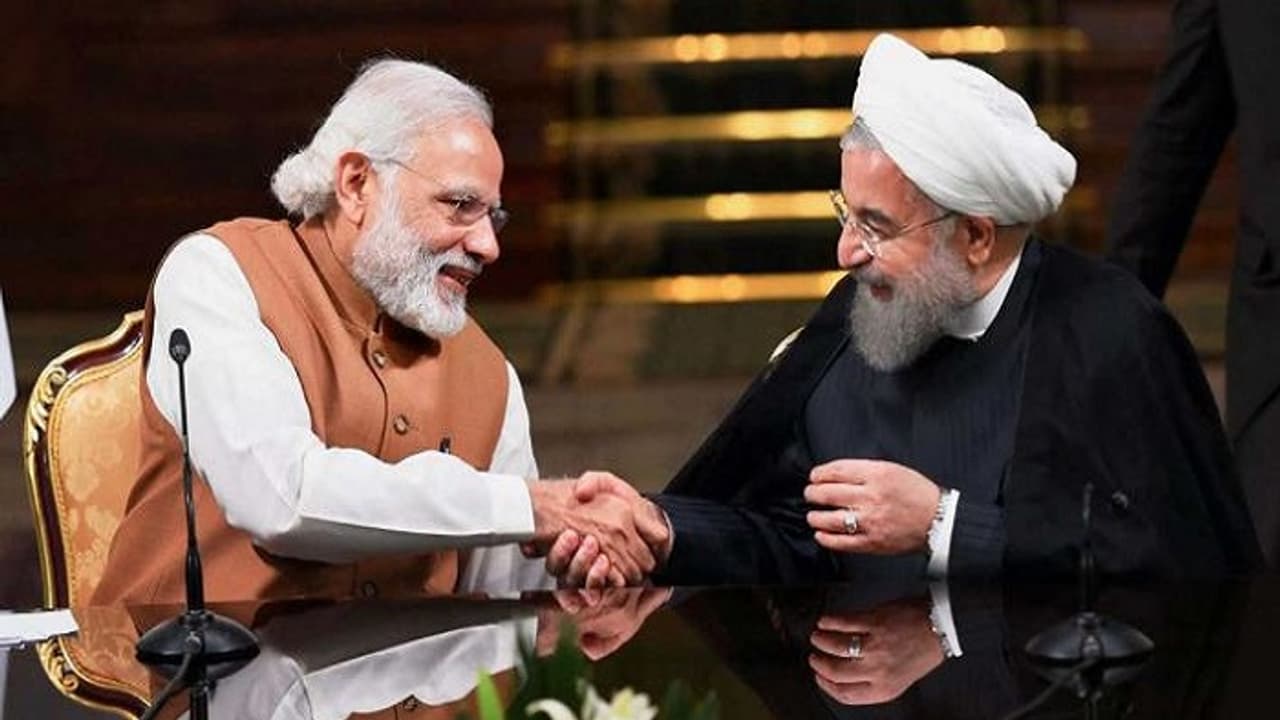 ಅಮೆರಿಕ ಬೇಡ ಅಂತಿದೆ: ಕೇಳದ ಭಾರತ ಇರಾನ್ಗೇ ಉಘೇ ಎಂದಿದೆ! ಅಮೆರಿಕ ಬೇಡ ಅಂತಿದೆ: ಕೇಳದ ಭಾರತ ಇರಾನ್ಗೇ ಉಘೇ ಎಂದಿದೆ!