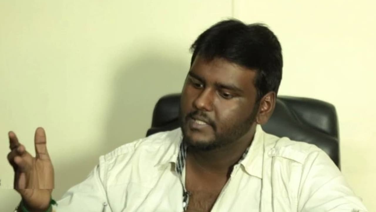 வாய்க்கொழுப்பால் வீதிக்கு வந்த கேப்டன் கட்சி... தேமுதிகவின் சோலியை முடித்த விஜயகாந்த் மகன்..! வாய்க்கொழுப்பால் வீதிக்கு வந்த கேப்டன் கட்சி... தேமுதிகவின் சோலியை முடித்த விஜயகாந்த் மகன்..!