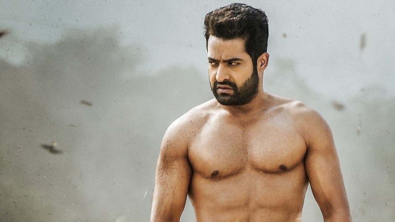 అరవింద సమేత: తారక్ పాత్ర గురించి త్రివిక్రమ్ కామెంట్!