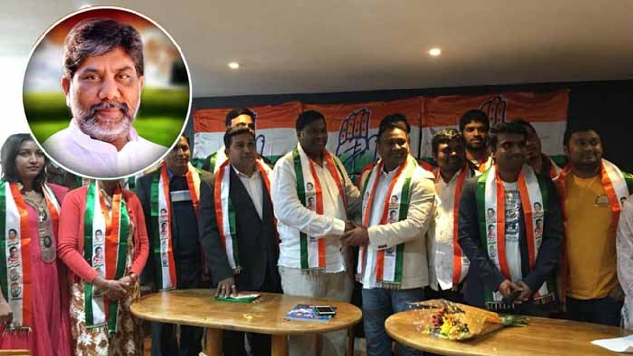 ఎన్నారైలంతా కాంగ్రెస్ పక్షాన నిలబడాలి.. లండన్లో భట్టీ విక్రమార్క ఎన్నారైలంతా కాంగ్రెస్ పక్షాన నిలబడాలి.. లండన్లో భట్టీ విక్రమార్క