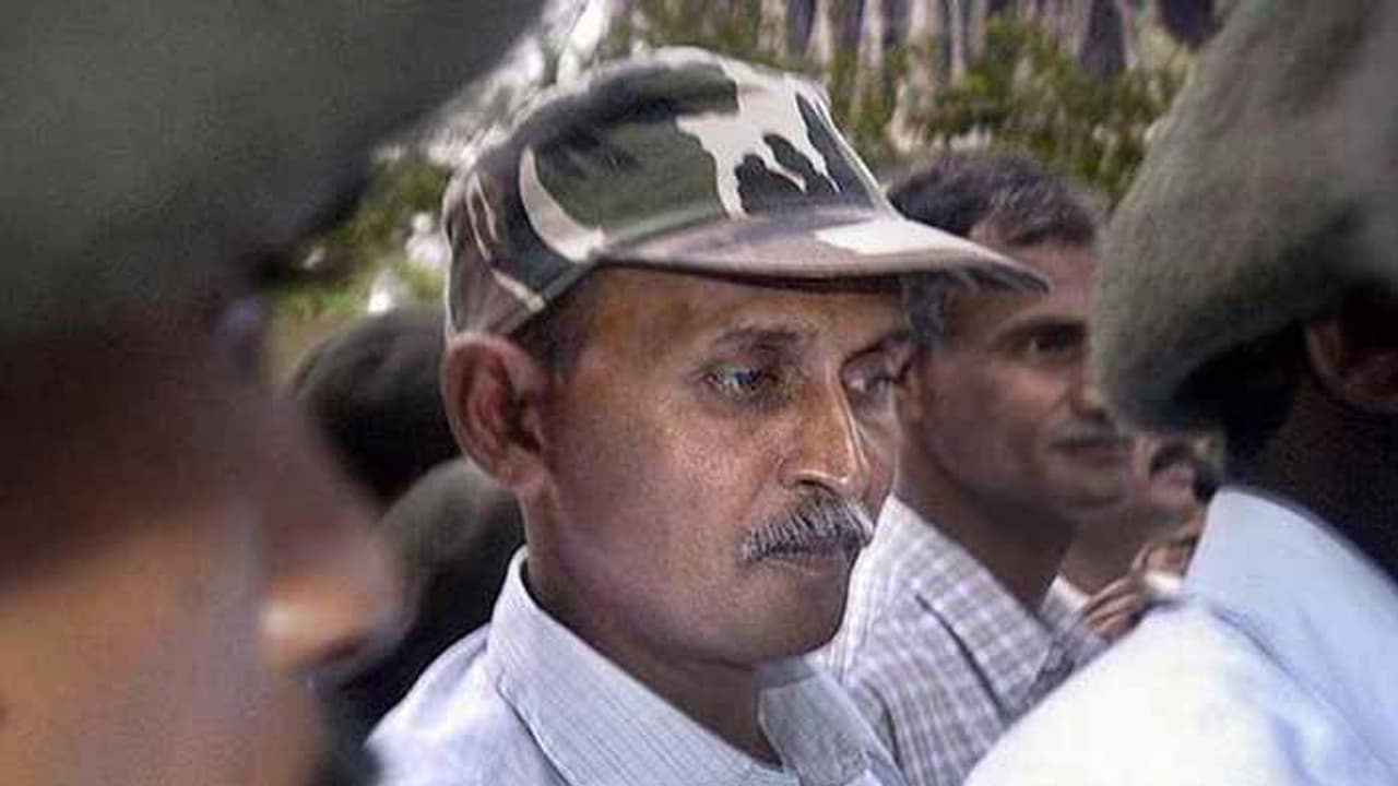 ఒడిశాలో ఎదురుకాల్పులు.. తప్పించుకున్న ఆర్కే.. గాయపడి ఉండొచ్చా..? ఒడిశాలో ఎదురుకాల్పులు.. తప్పించుకున్న ఆర్కే.. గాయపడి ఉండొచ్చా..?