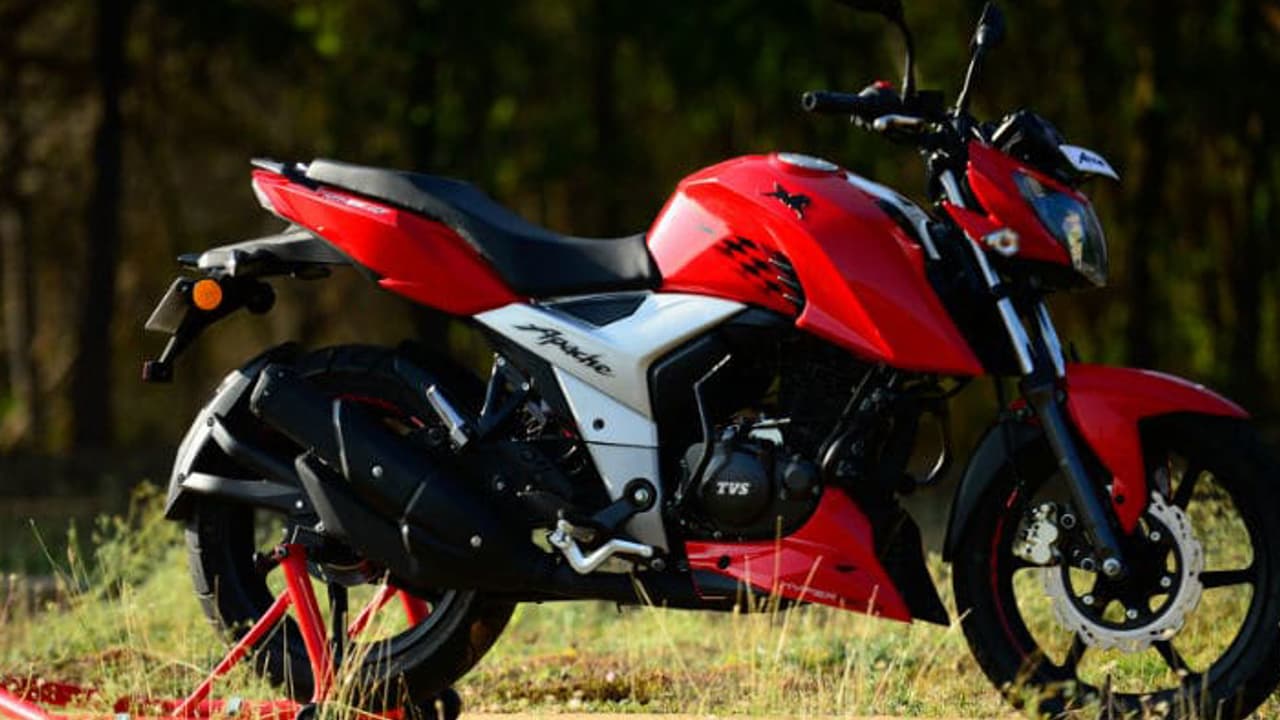 നിരത്തിലെത്തിയത് ഒരു ലക്ഷം അപ്പാഷെ ആര്ടിആര് നിരത്തിലെത്തിയത് ഒരു ലക്ഷം അപ്പാഷെ ആര്ടിആര്